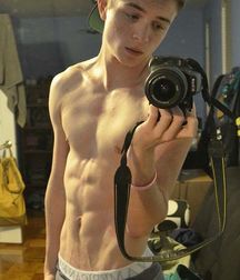 cutesexygay 5a9224776a61b.jpg