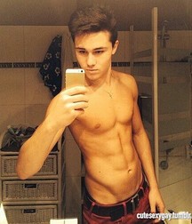 cutesexygay 5a92247c05101.jpg