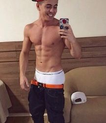 cutesexygay 5a922496beb8e.jpg