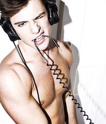 cutesexygay 5a9224a8d94c1.jpg