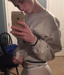 cutesexygay 5a9224b97b060.jpg