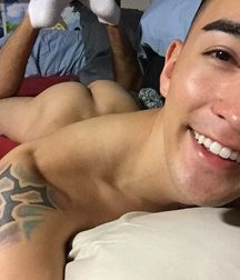 cutesexygay 5a9224deb8975.jpg