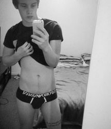 cutesexygay 5a9224e6c6506.jpg