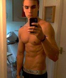 cutesexygay 5a9224f23e8a3.jpg