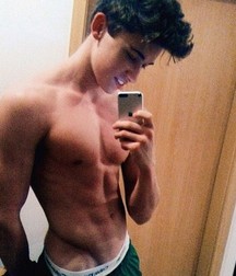 cutesexygay 5a92250869d2a.jpg