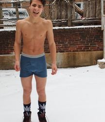 cutesexygay 5a9225356b474.jpg