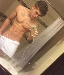 cutesexygay 5a9225401bfde.jpg