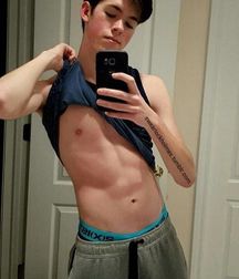 cutesexygay 5a922540e736f.jpg