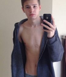 cutesexygay 5a92255bf1b9a.jpg