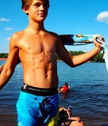 cutesexygay 5a92255d0300f.jpg