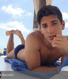 cutesexygay 5a922562202fb.jpg