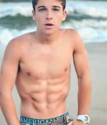 cutesexygay 5a9225a6c3c66.jpg