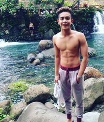 cutesexygay 5a9225b22cf54.jpg