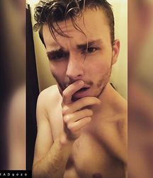 cutesexygay 5a9225d7ea09f.jpg