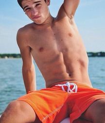 cutesexygay 5a9225de672db.jpg