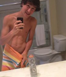 cutesexygay 5a9225edacd82.jpg