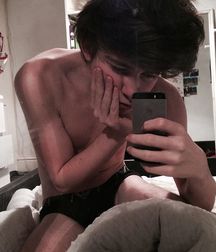 cutesexygay 5a9225f5a88ea.jpg