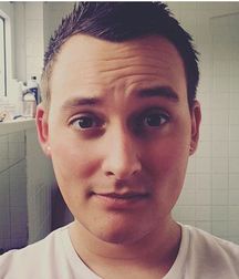cutesexygay 5a9225f9a663c.jpg