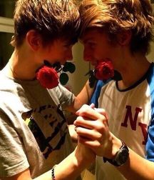 cutesexygay 5a9226077a505.jpg
