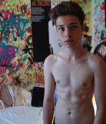 cutesexygay 5a922621b996f.jpg