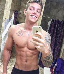 cutesexygay 5a922634d7417.jpg
