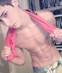 cutesexygay 5a92265ab8249.jpg