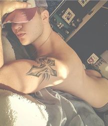 cutesexygay 5a92266c85c6f.jpg