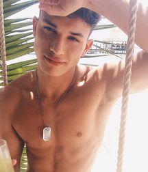 cutesexygay 5a92269e18d6e.jpg