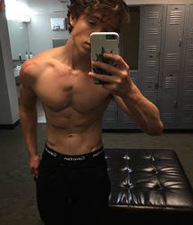 cutesexygay 5a9226a5844f2.jpg
