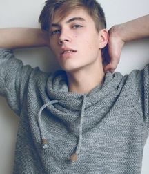 cutesexygay 5a9226ace08da.jpg
