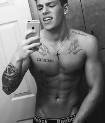 cutesexygay 5a9226e0d544a.jpg