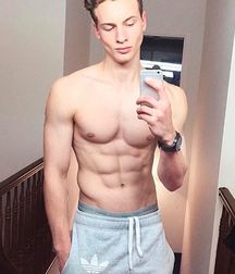 cutesexygay 5a922709ce034.jpg
