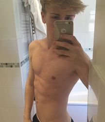cutesexygay 5a92270cebf16.jpg