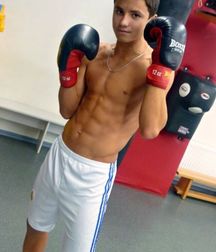 cutesexygay 5a922711b9247.jpg