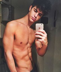 cutesexygay 5a922716d4452.jpg