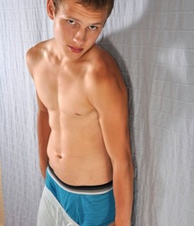 nicklos 5a9323b1ad60f.jpg