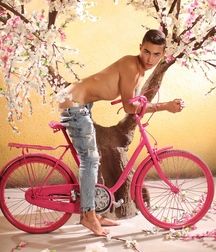 Bryan 5a9c62bba6e99.jpg