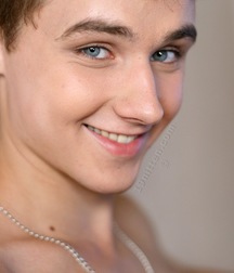 Andrew 5a9cabdae8145.jpg