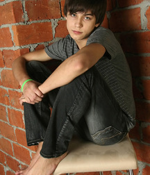 collin 5a9de02359a54.jpg