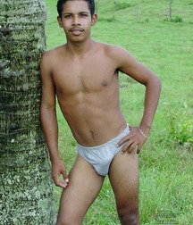 axel 5a9dff87d2c8d.jpg