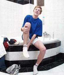 Prince in bath 5a9e674f56042.jpg