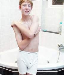 Prince in bath 5a9e675c24a9b.jpg