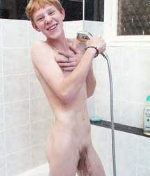 Prince in bath 5a9e676ff237e.jpg