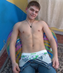 andrey 5aac64e026299.jpg