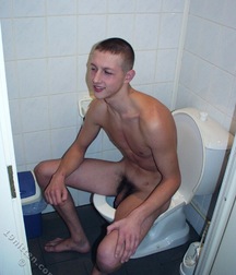 Andy 5aaf1b937c48d.jpg