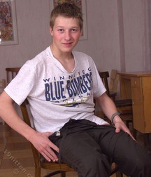 andrey 5ab2f1e02e457.jpg