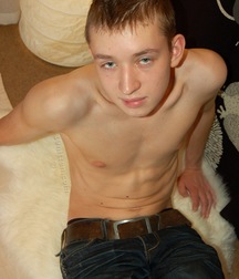 anton 5ab30f1b4faef.jpg