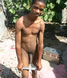 BBC cutie 5ab6e4b52ac21.jpg