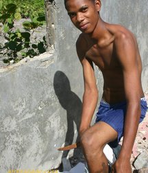 BBC cutie 5ab6e4bcbd038.jpg