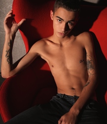 Bryan 5ab8b8b3083c2.jpg
